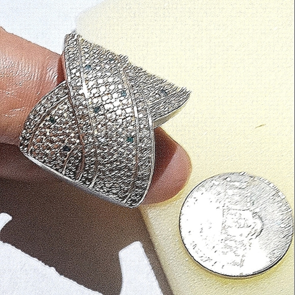 Sterling Silver with Diamonds Band Ring